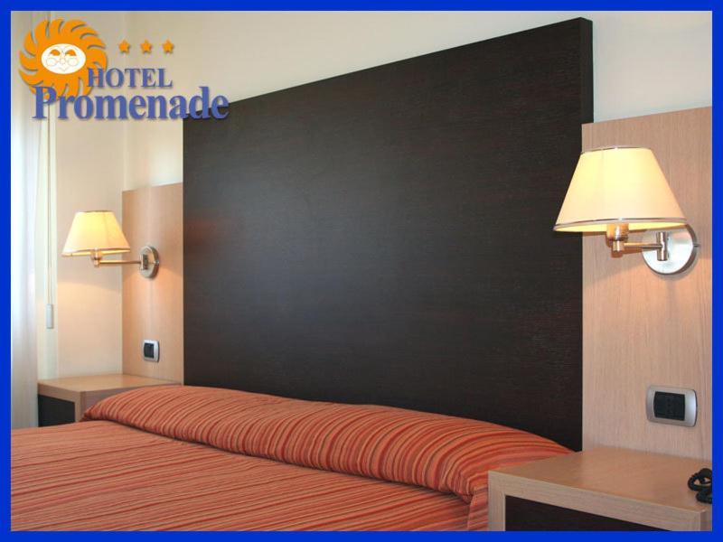 Hotel Promenade Porto SantʼElpidio Стая снимка