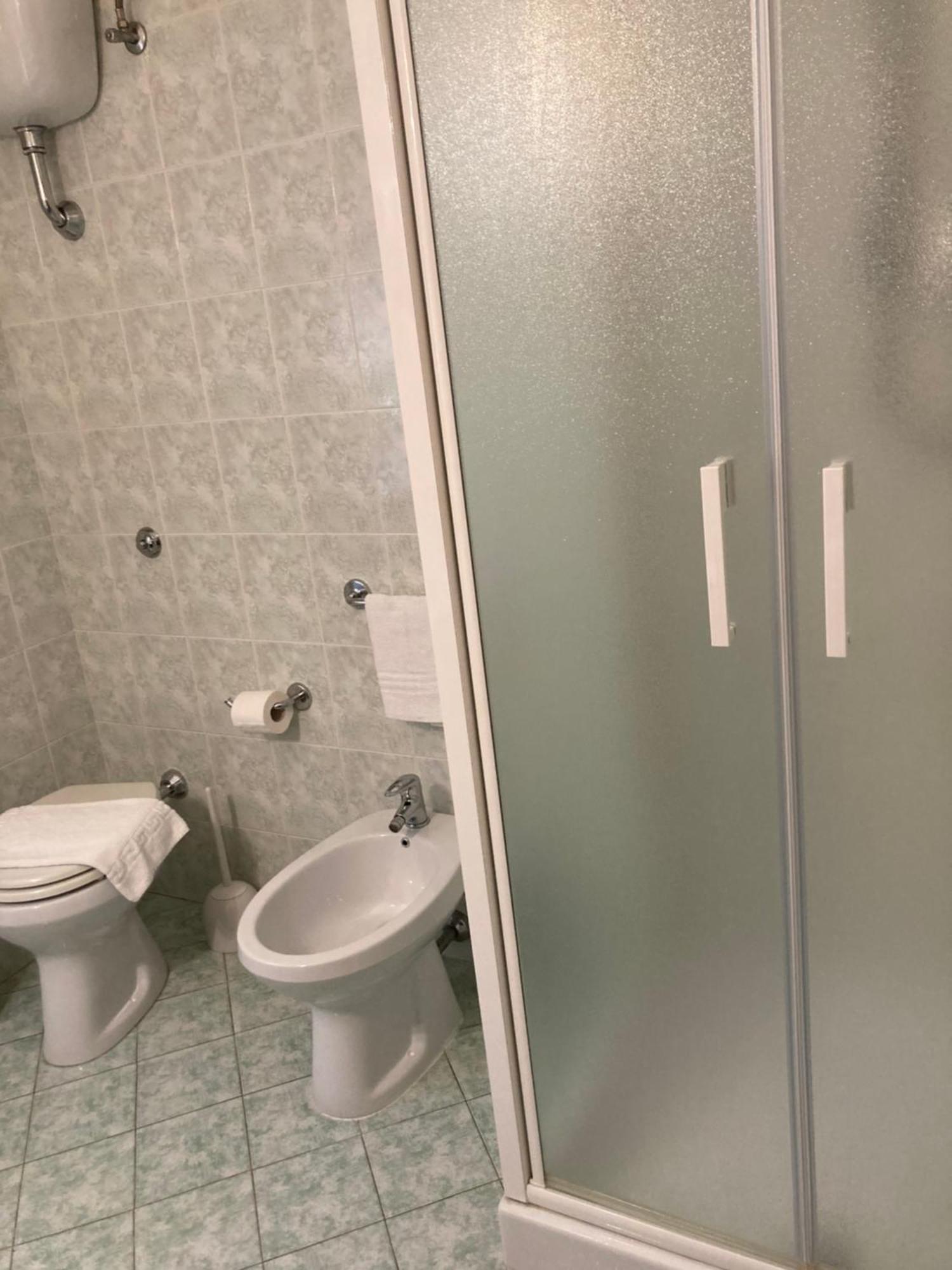Hotel Promenade Porto SantʼElpidio Екстериор снимка